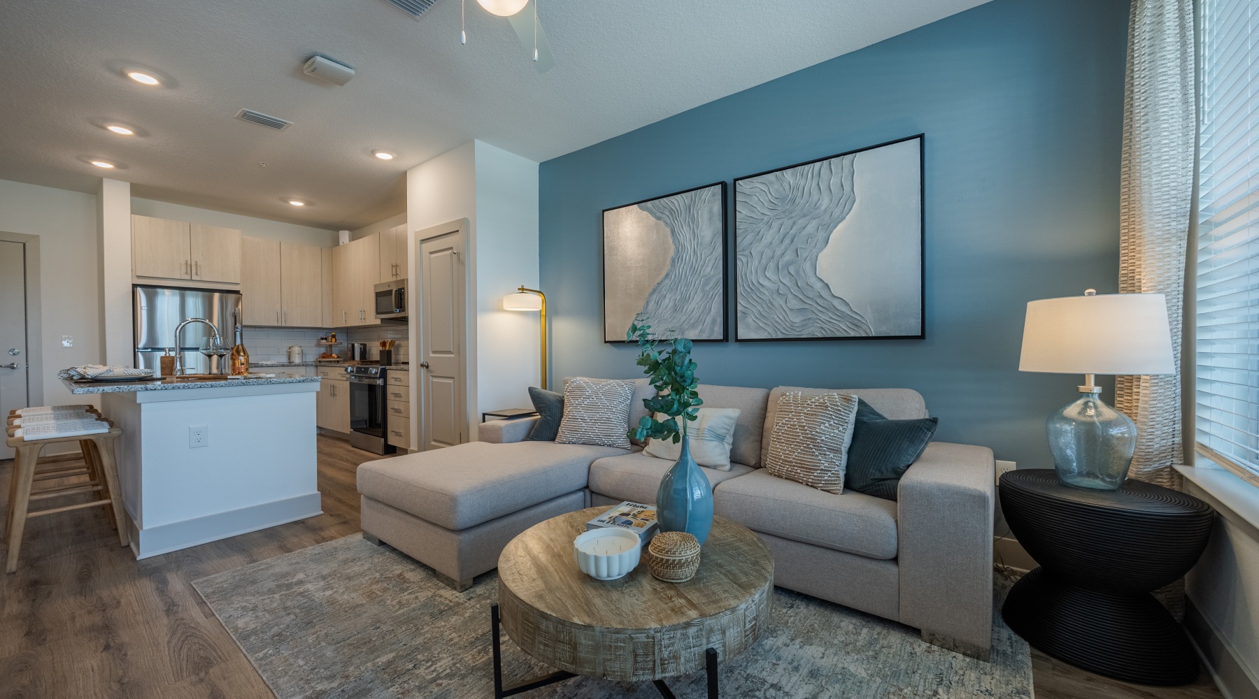 living space at apartments in Ruskin, Florida